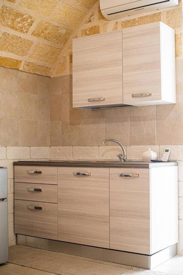 Home25 by Villa Patrizia Mottola Esterno foto